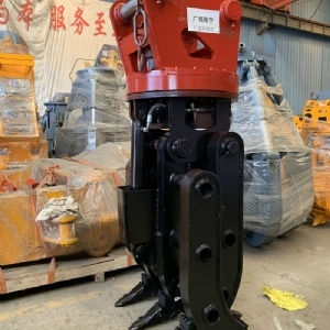 挖機(jī)旋轉(zhuǎn)抓鋼機(jī)