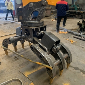 挖機(jī)旋轉(zhuǎn)抓鋼機(jī)