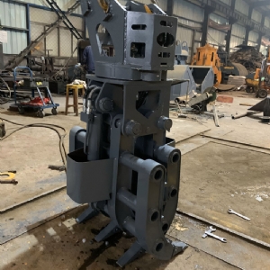 挖機旋轉(zhuǎn)抓鋼機